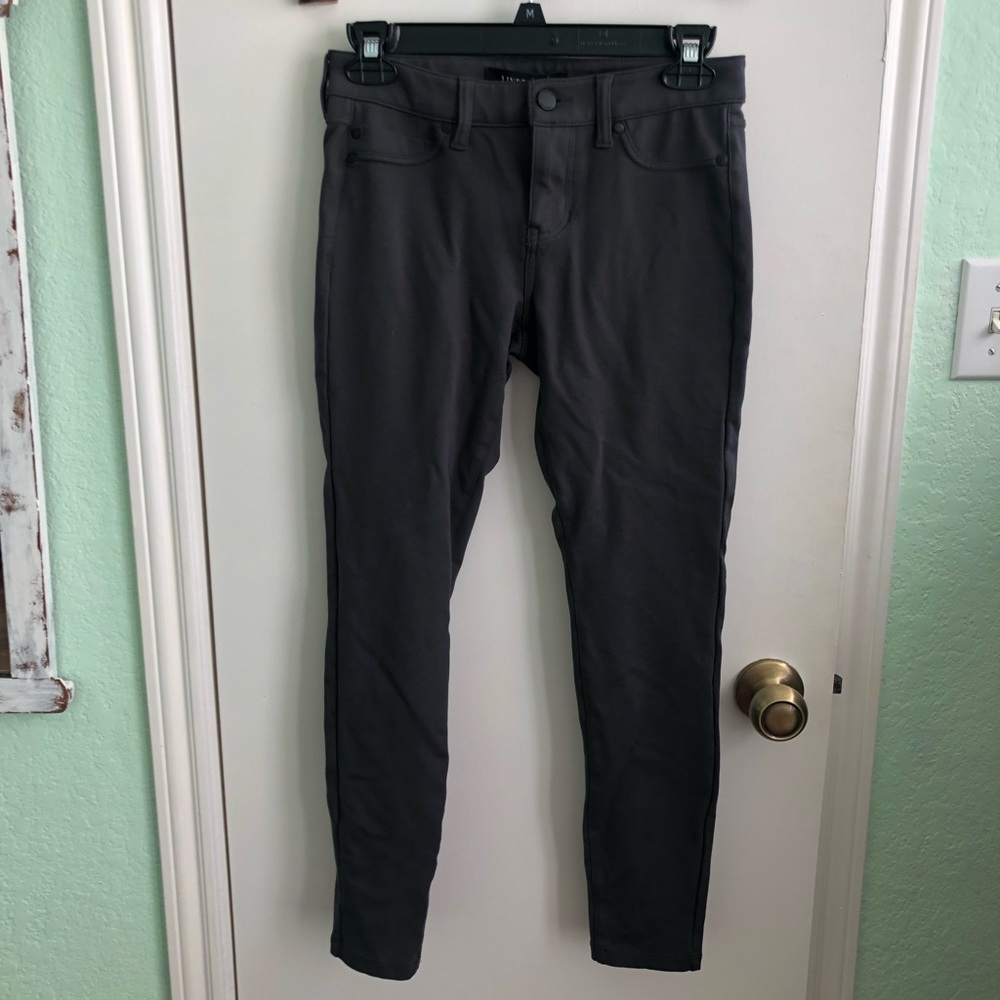 Grey Liverpool Leggings